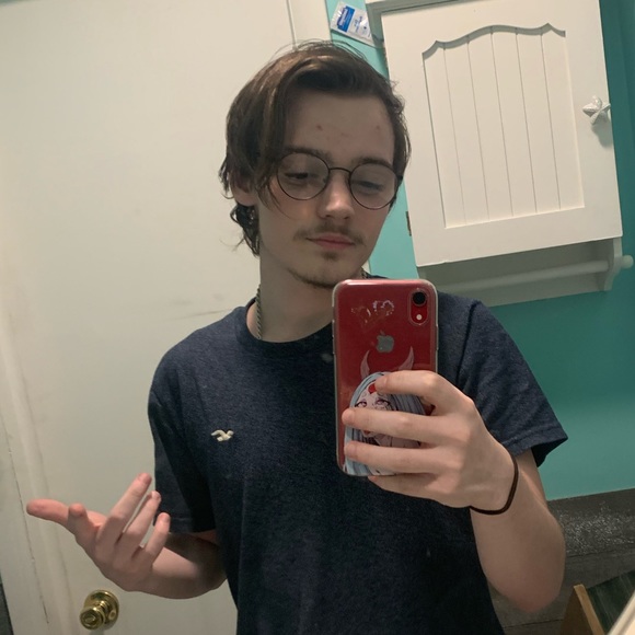 Meet your Posher, Brad - Picture 1 of 1